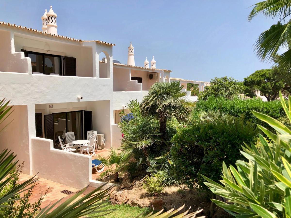 Vale Do Garrao Villas Almancil Room photo